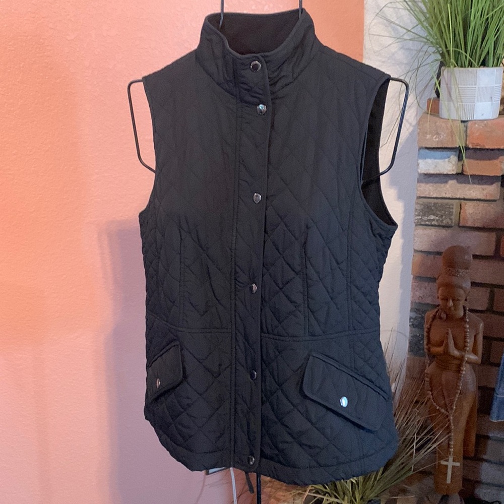 Pre-Owned Vest